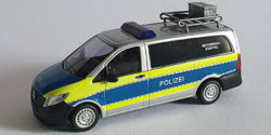 Mercedes Benz Vito Polizei Motorradstaffel